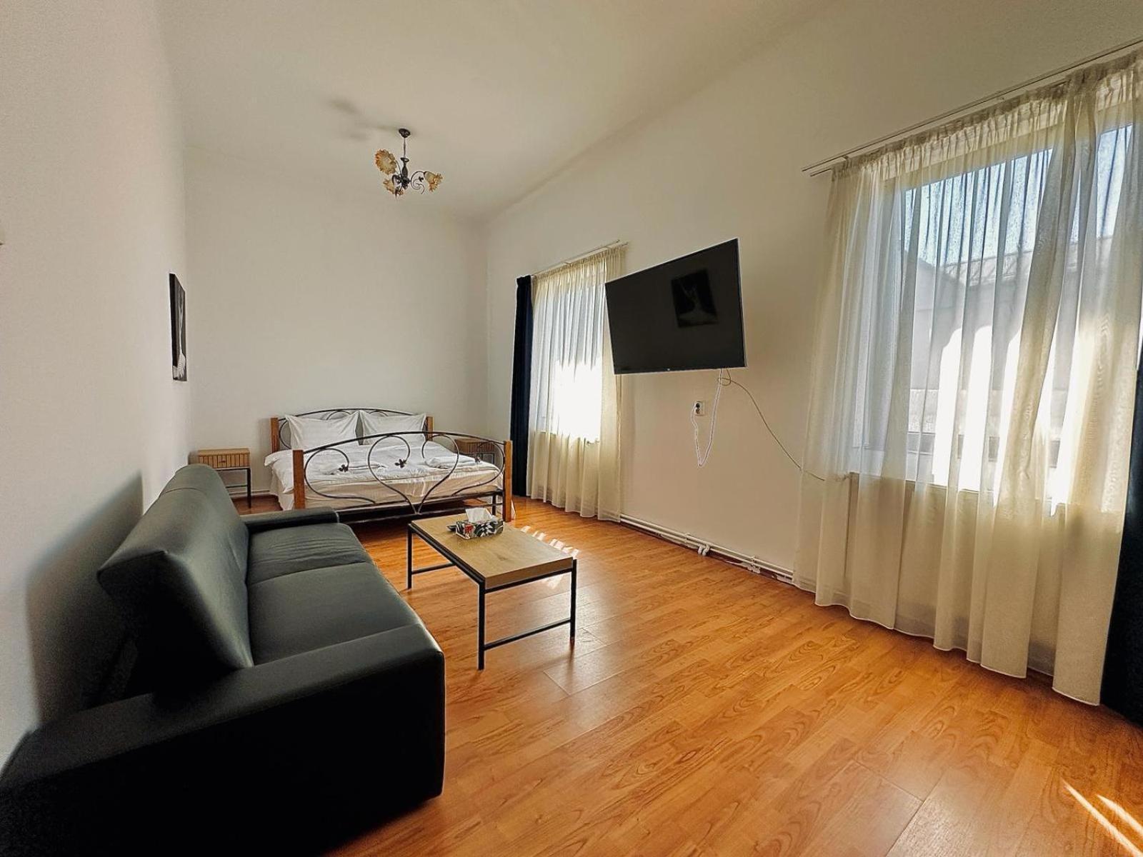 Gran Gala Motel บายามาเร ภายนอก รูปภาพ